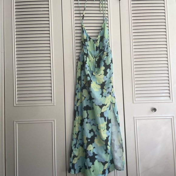 ASOS DESIGN Open Back Slip Midi Dress in Blurred Floral Print - Picture 6 of 8